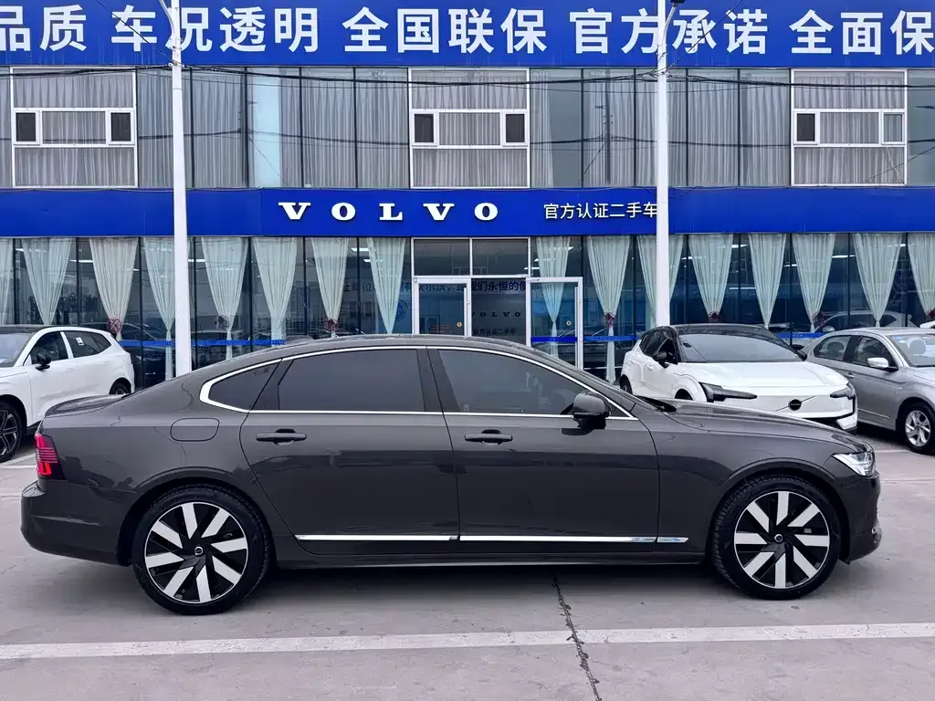 Volvo S90 PHEV — фото 10