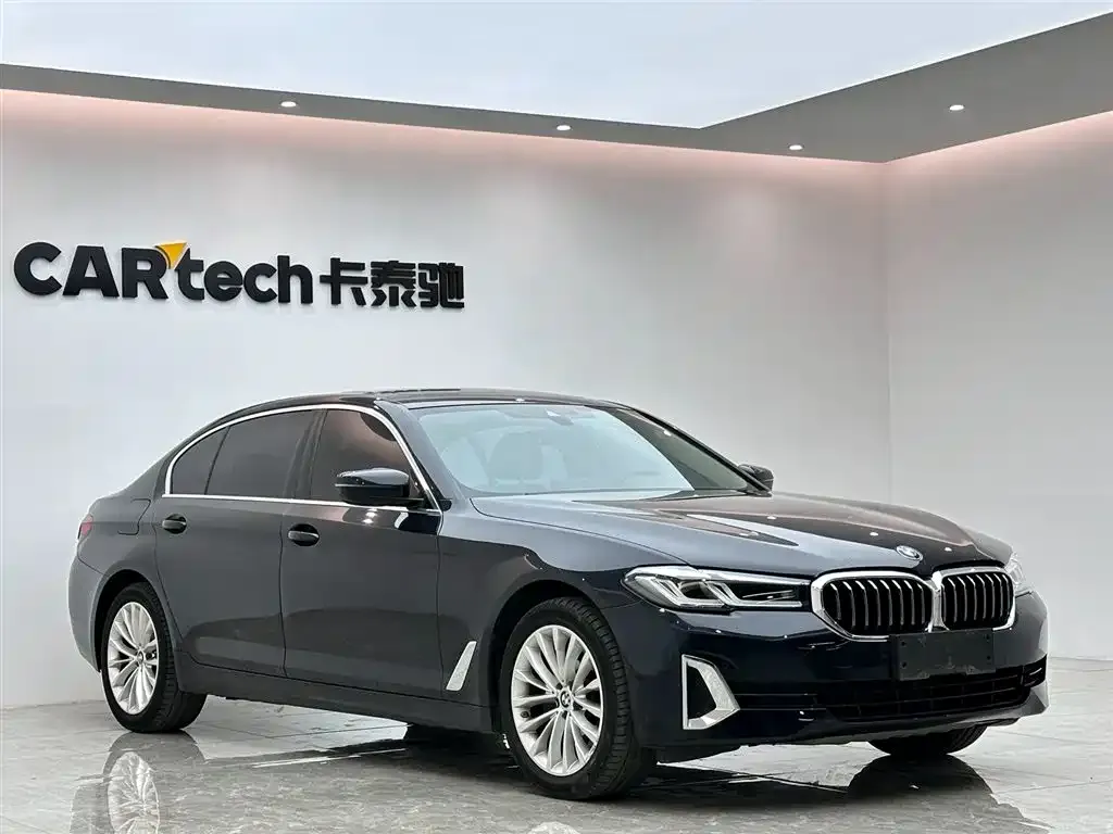 BMW 5 Series — фото 5