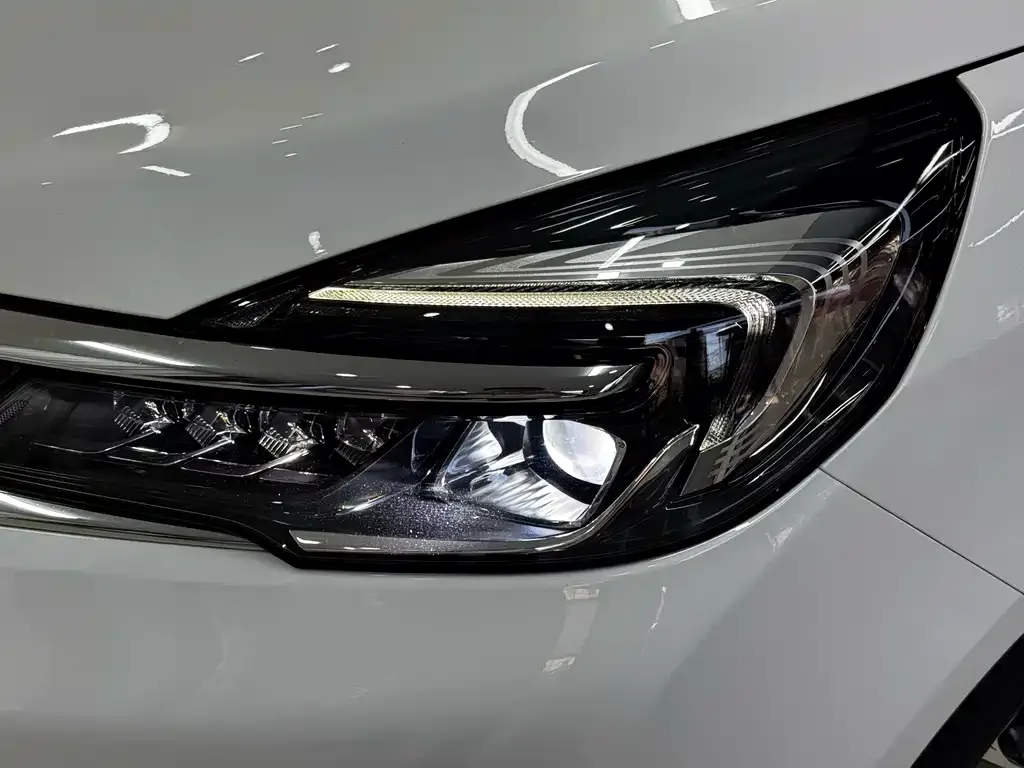 Buick GL8 2022 из CN, фото 6
