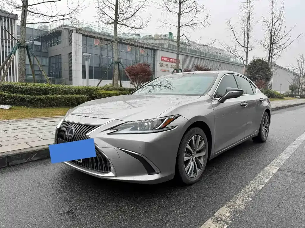Lexus ES 2021 из CN, фото 1
