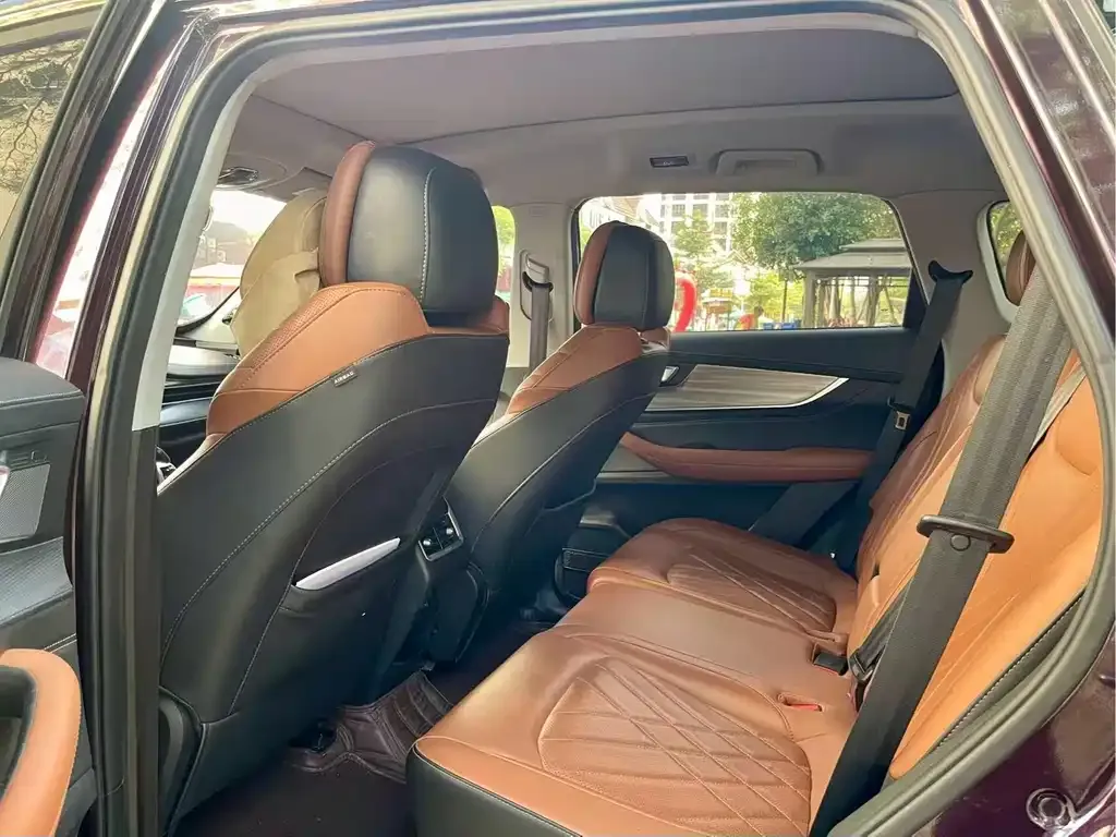 Chery Tiggo 8 PLUS — фото 3