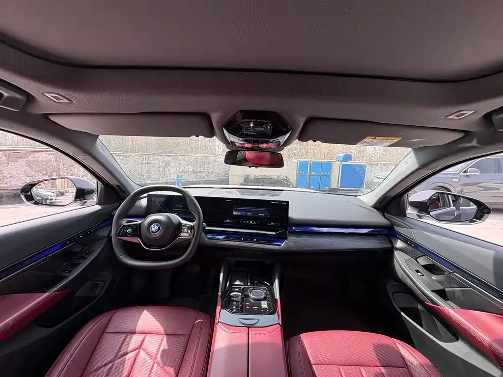 BMW i5 2025 из CN, фото 2