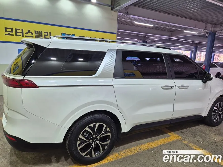 Kia Carnival 2023 из KR, фото 10