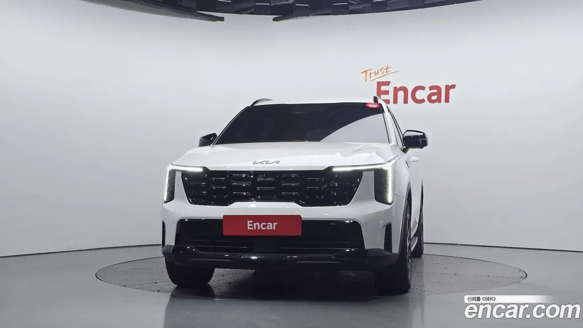 Kia Sorento — фото 10