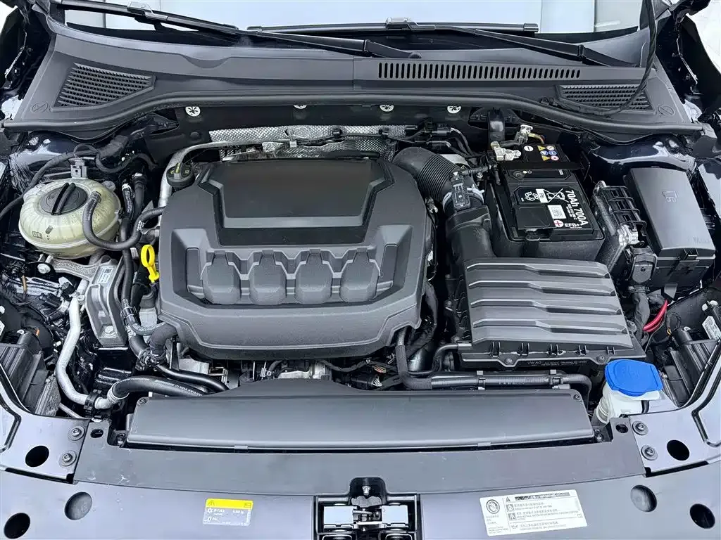 Volkswagen Passat — фото 9