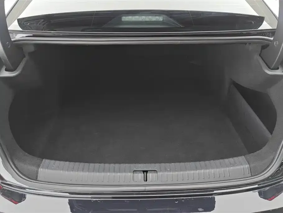 Volkswagen Passat — фото 9