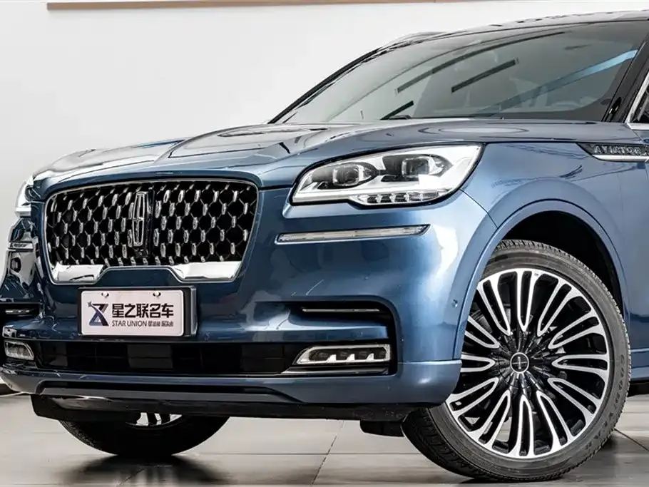 Lincoln Aviator 2023 из CN, фото 2