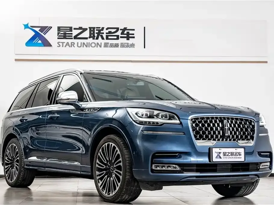 Lincoln Aviator 2023 из CN, фото 8