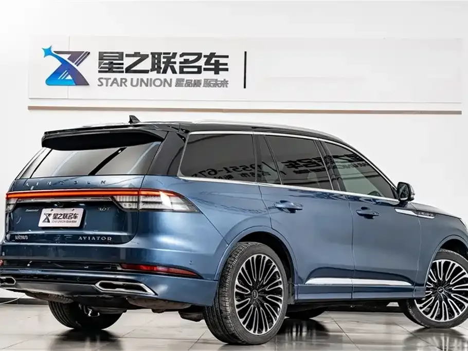 Lincoln Aviator 2023 из CN, фото 3