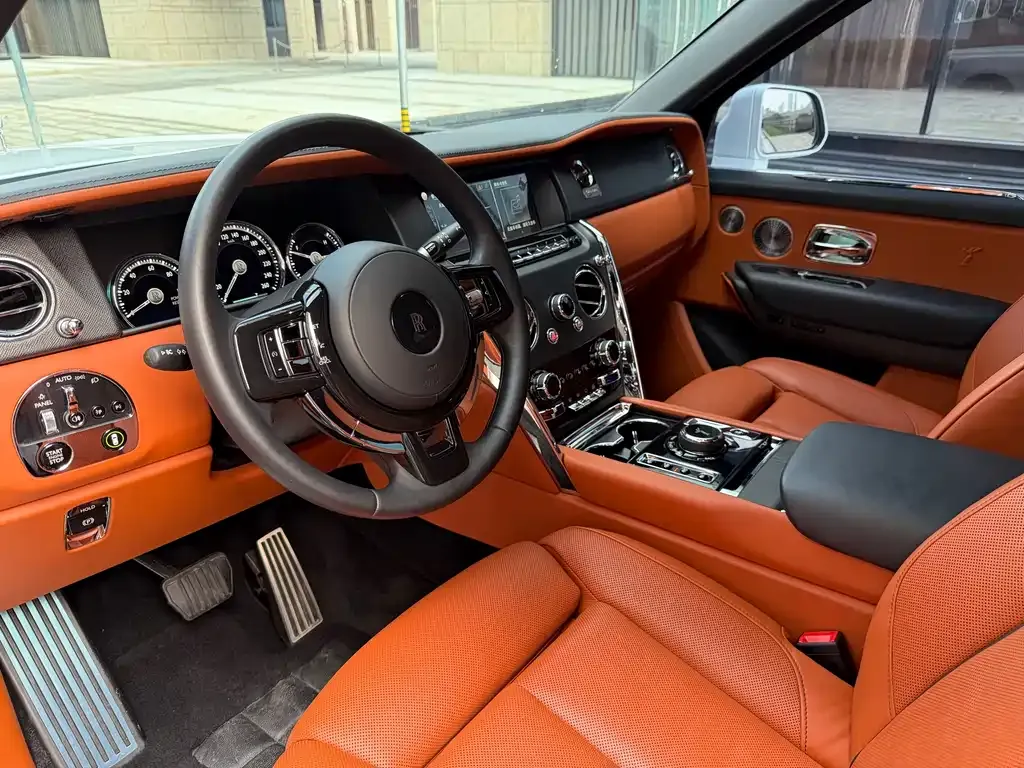Rolls-Royce Cullinan 2021 из CN, фото 4