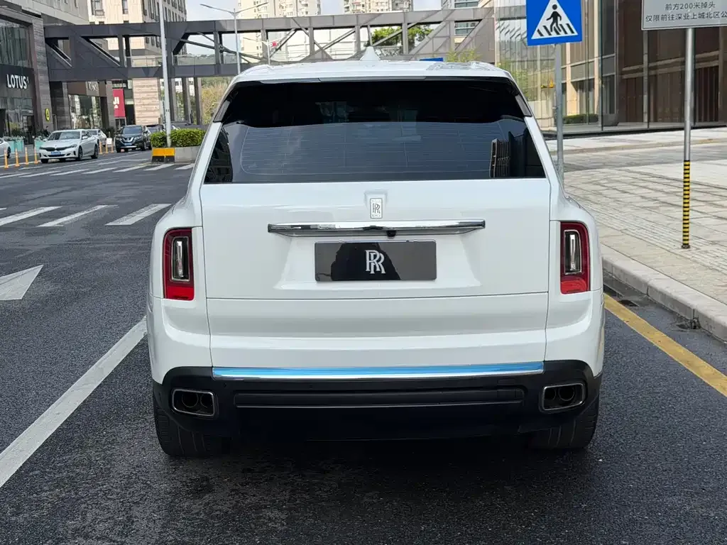 Rolls-Royce Cullinan 2021 из CN, фото 6