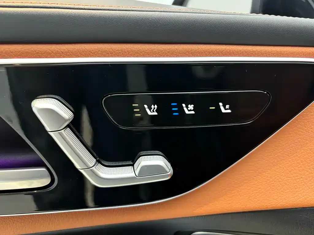 Mercedes-Benz GLC 2025 из CN, фото 5