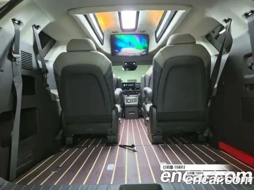 Kia Carnival — фото 2