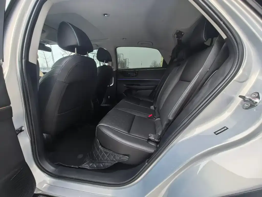 Honda e:NP2 2024 из CN, фото 2