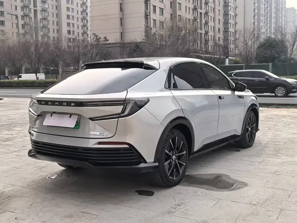 Honda e:NP2 2024 из CN, фото 8