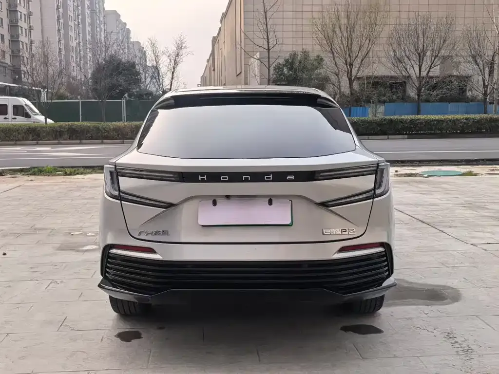 Honda e:NP2 2024 из CN, фото 4