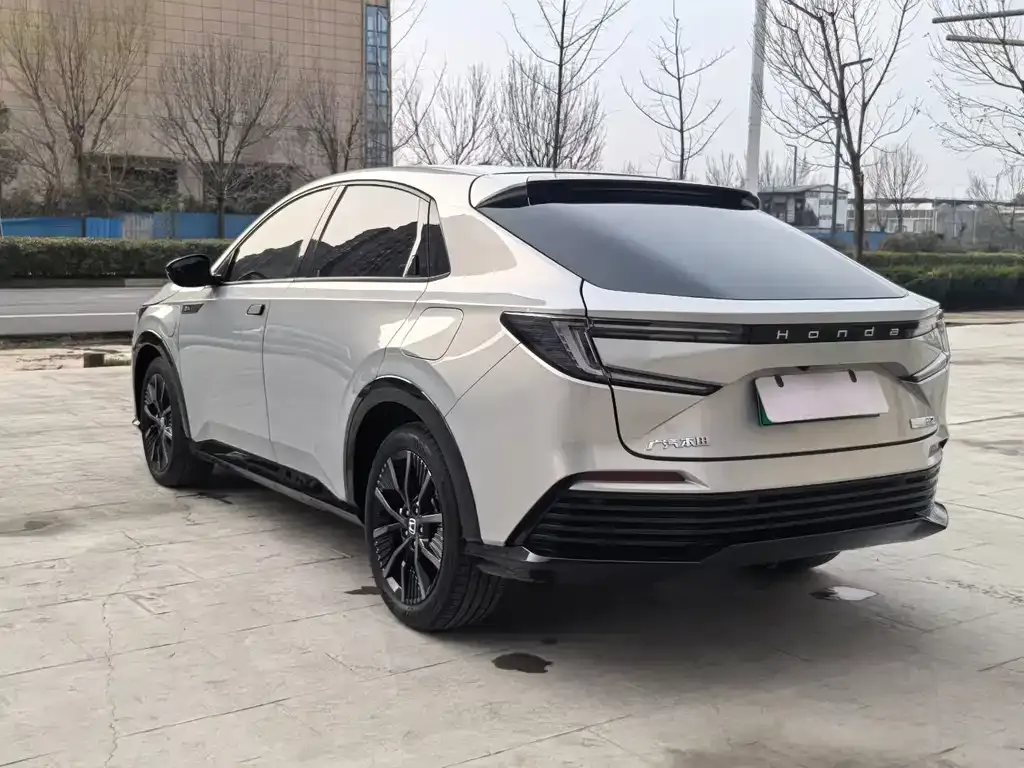 Honda e:NP2 2024 из CN, фото 5