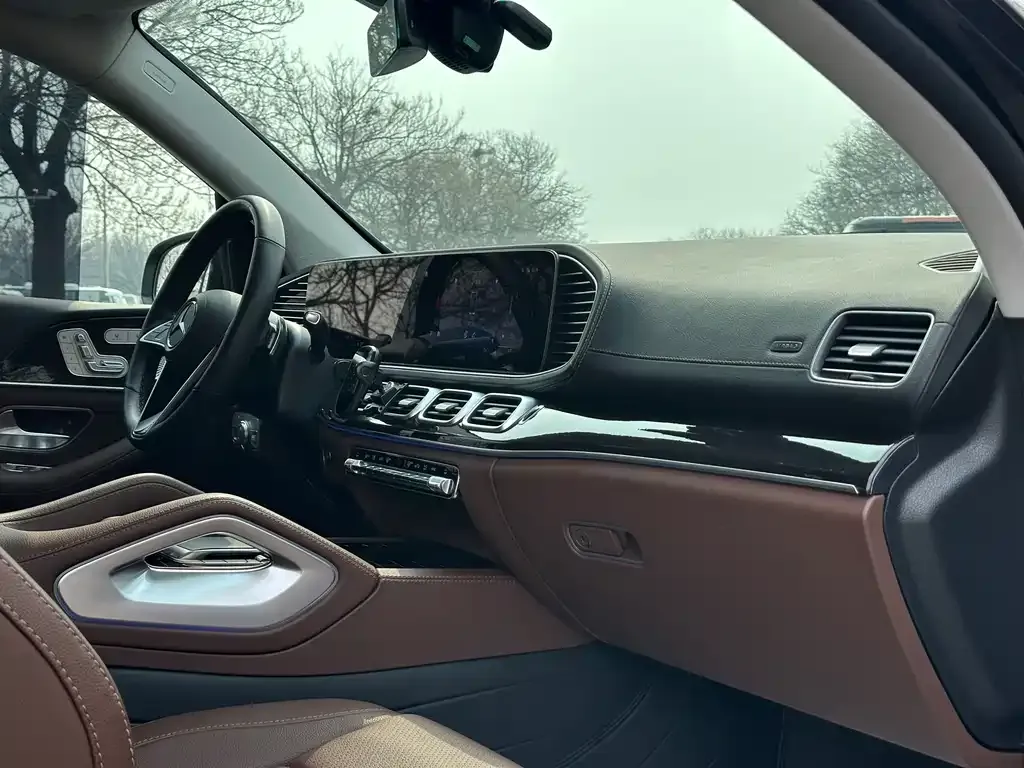 Mercedes-Benz GLE — фото 5
