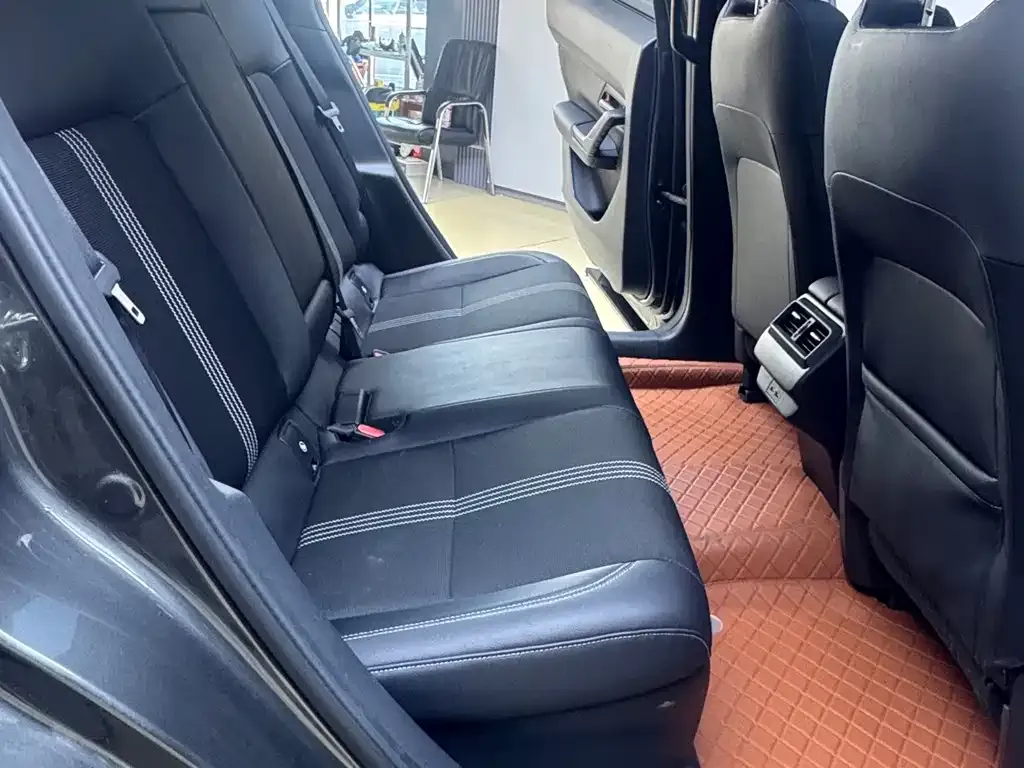 Mazda CX-50 2023 из CN, фото 9