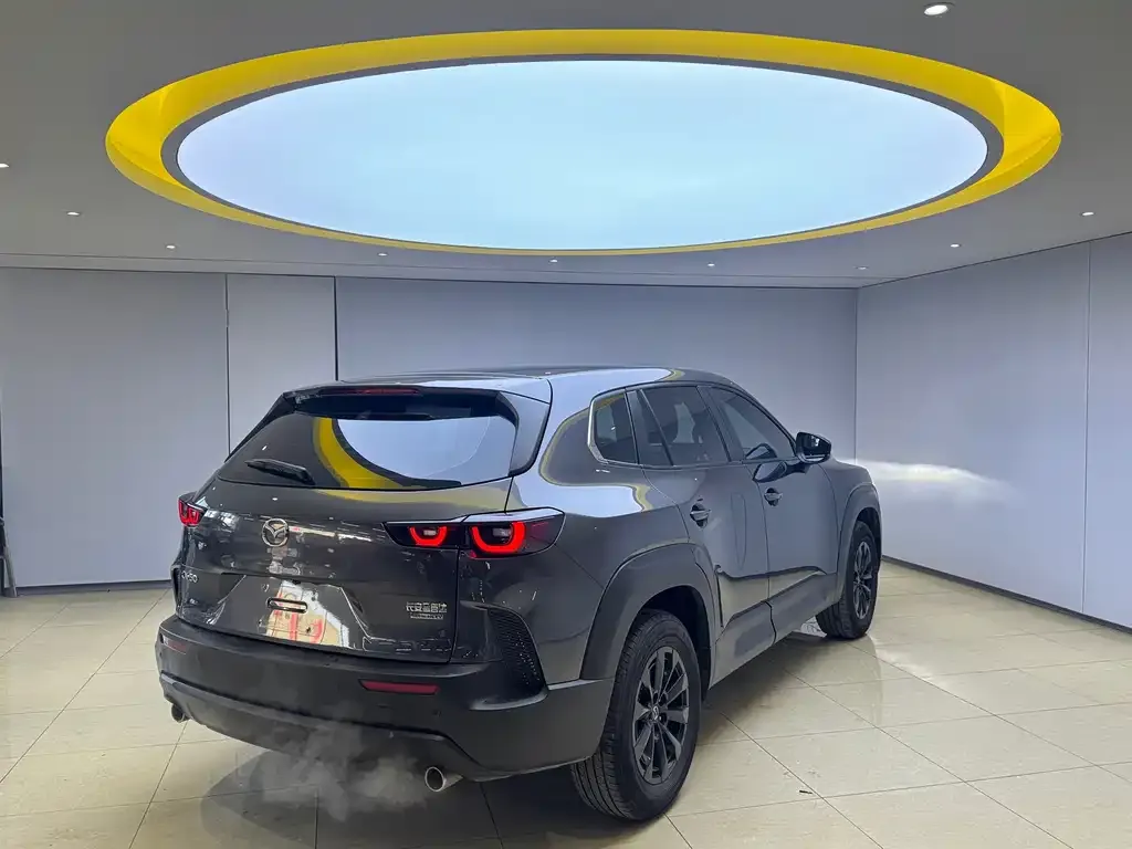 Mazda CX-50 2023 из CN, фото 8