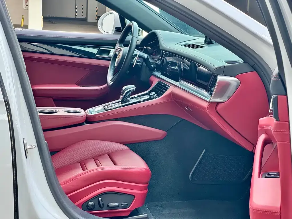 Porsche Panamera 2023 из CN, фото 9