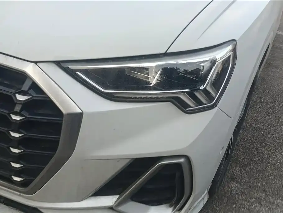 Audi Q3 2021 из CN, фото 5