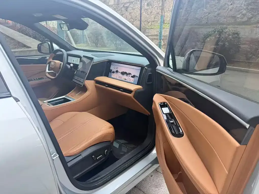 Geely Galaxy L7 — фото 7