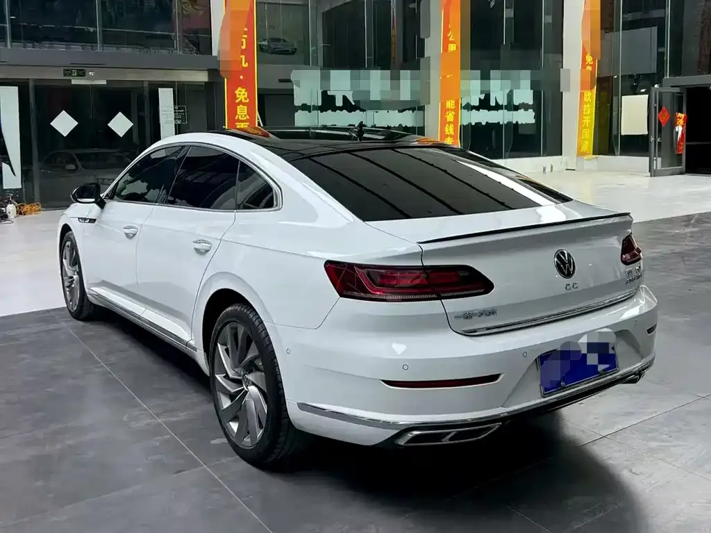 Volkswagen CC — фото 5