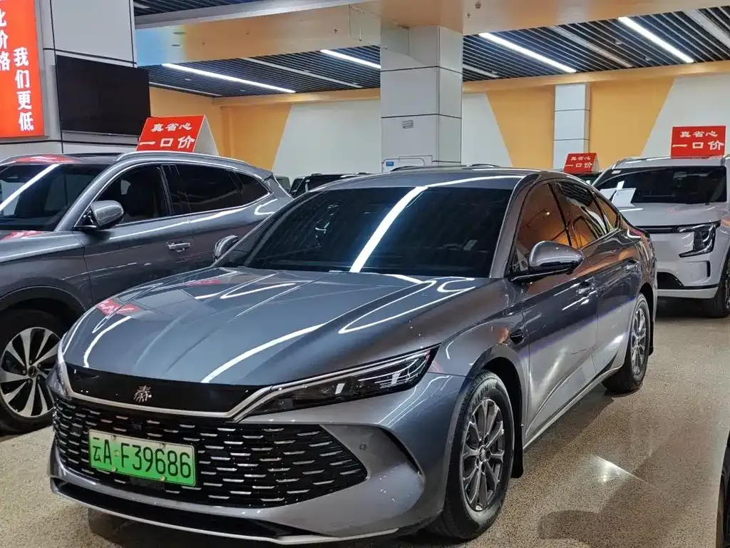 BYD Qin L — фото 1