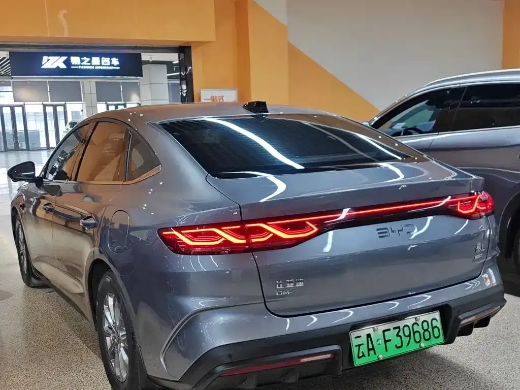 BYD Qin L — фото 4