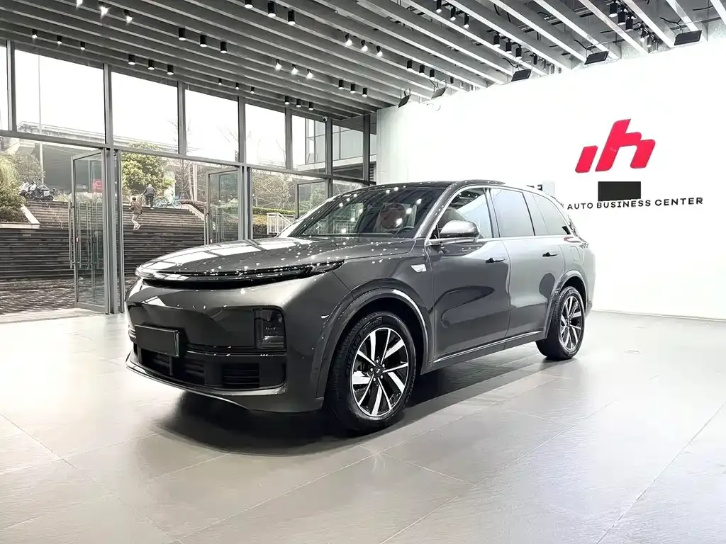 Li Auto L8 2024 из CN, фото 1