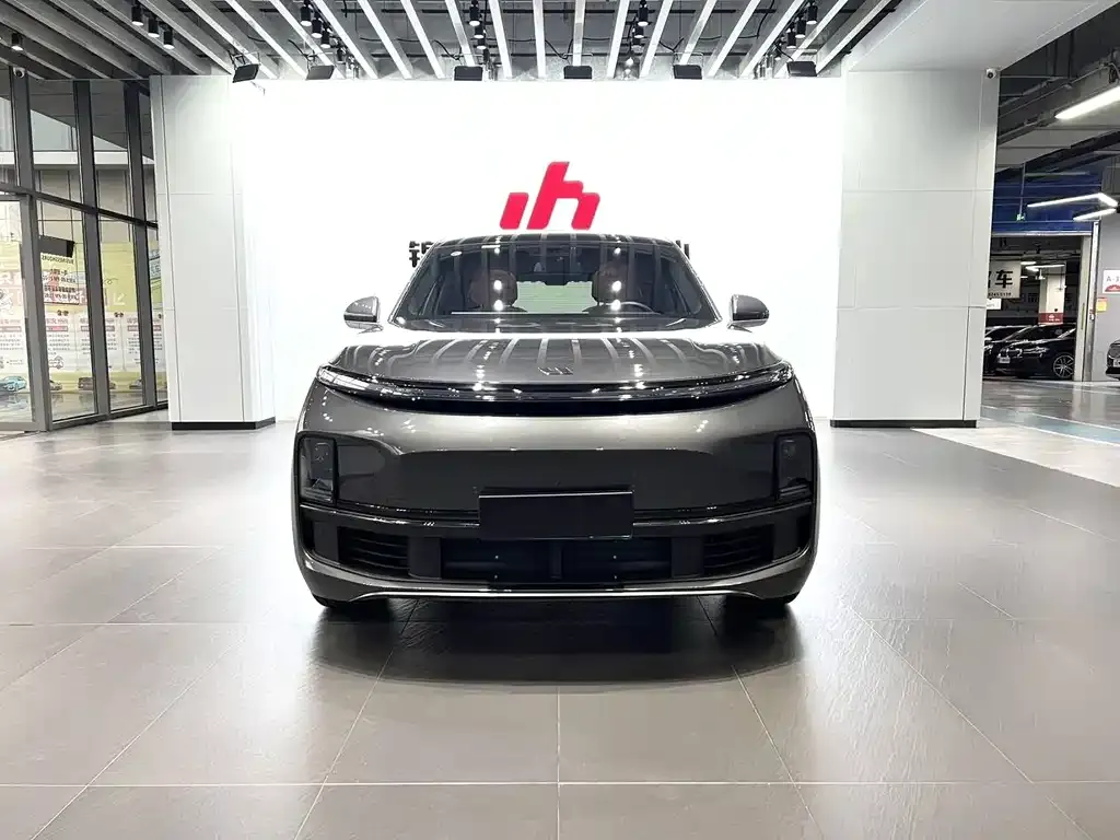 Li Auto L8 2024 из CN, фото 2