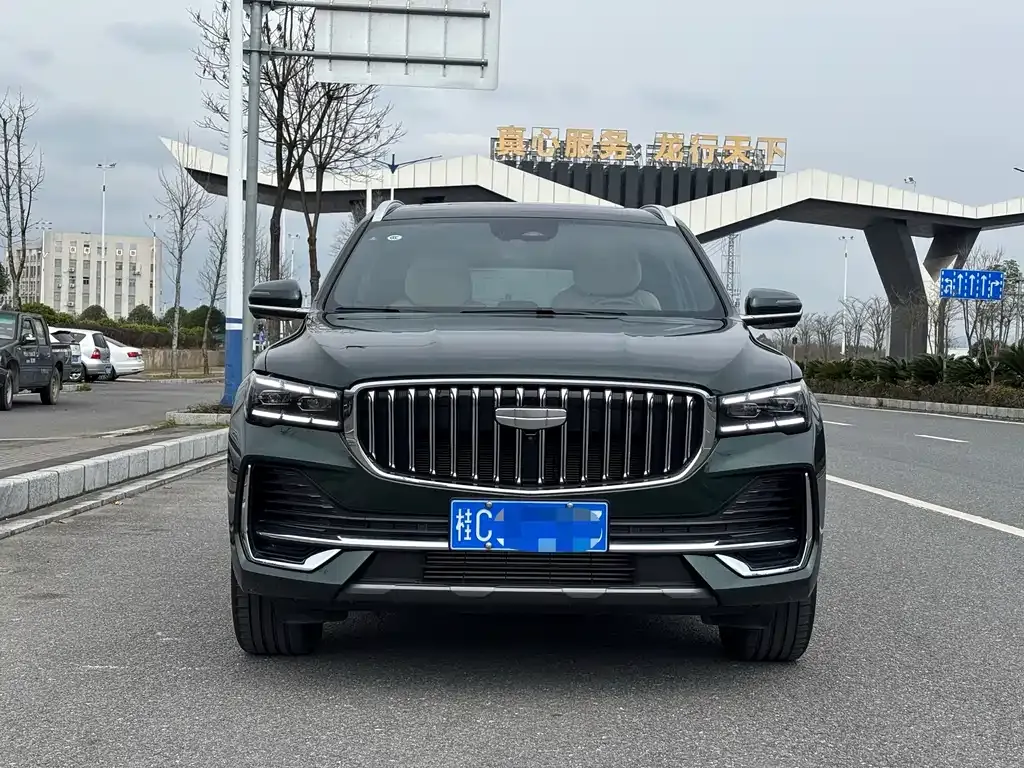 Geely Xingyue L — фото 9