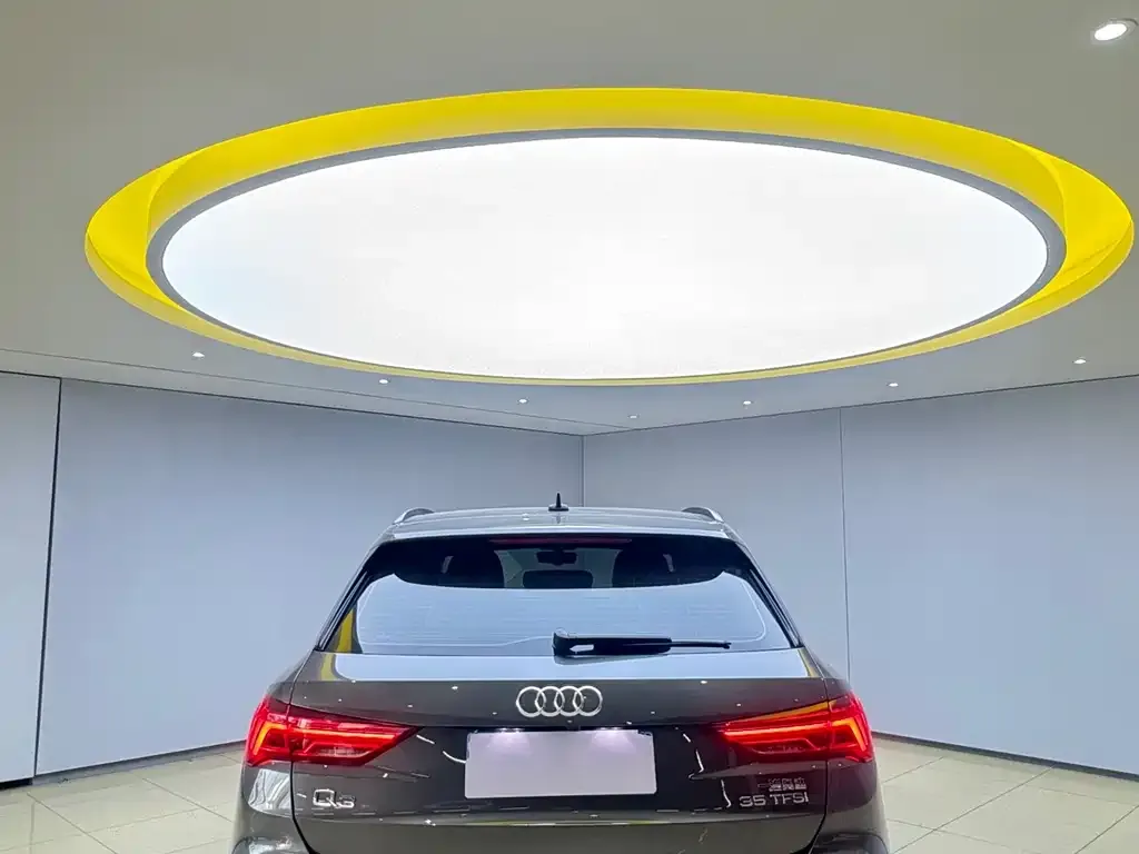 Audi Q3 2022 из CN, фото 2