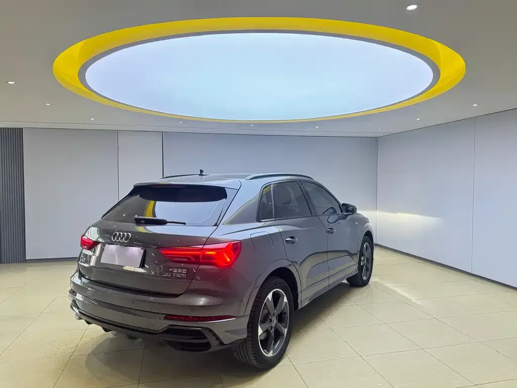 Audi Q3 2022 из CN, фото 3