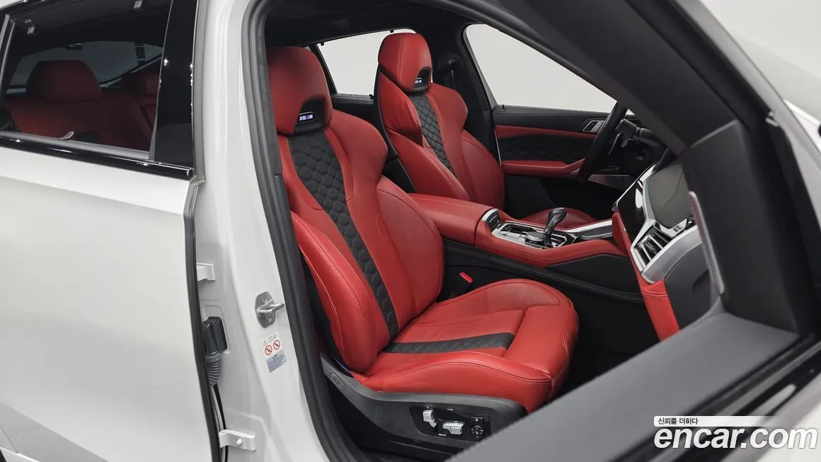 BMW X6M 2022 из KR, фото 4