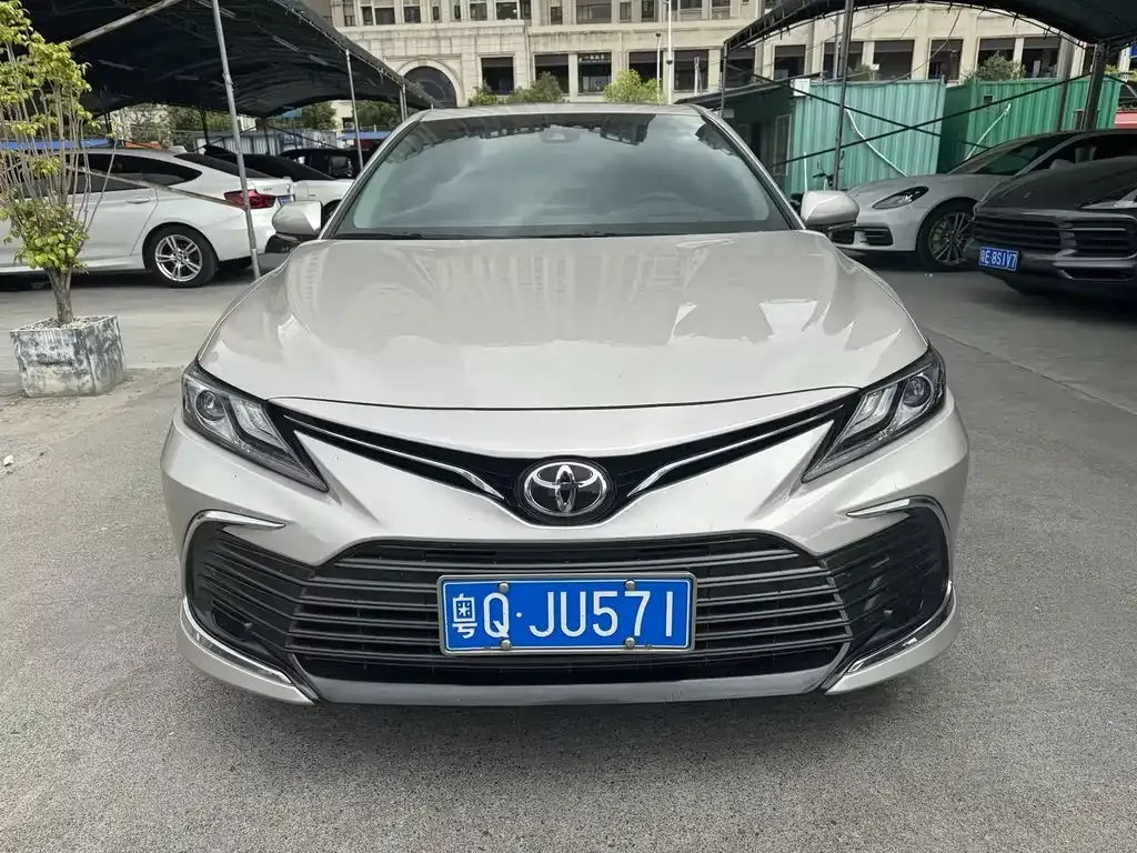 Toyota Camry 2021 из CN, фото 1