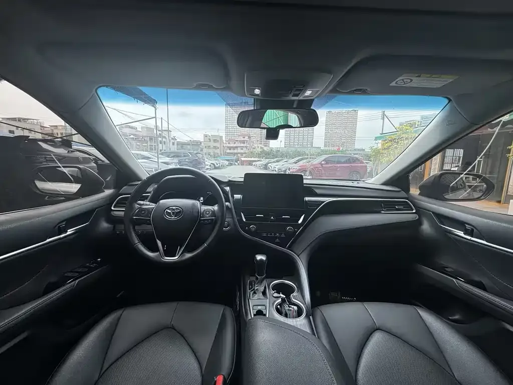 Toyota Camry 2021 из CN, фото 3