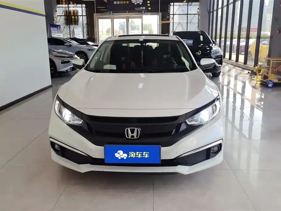 Honda Civic — фото 2