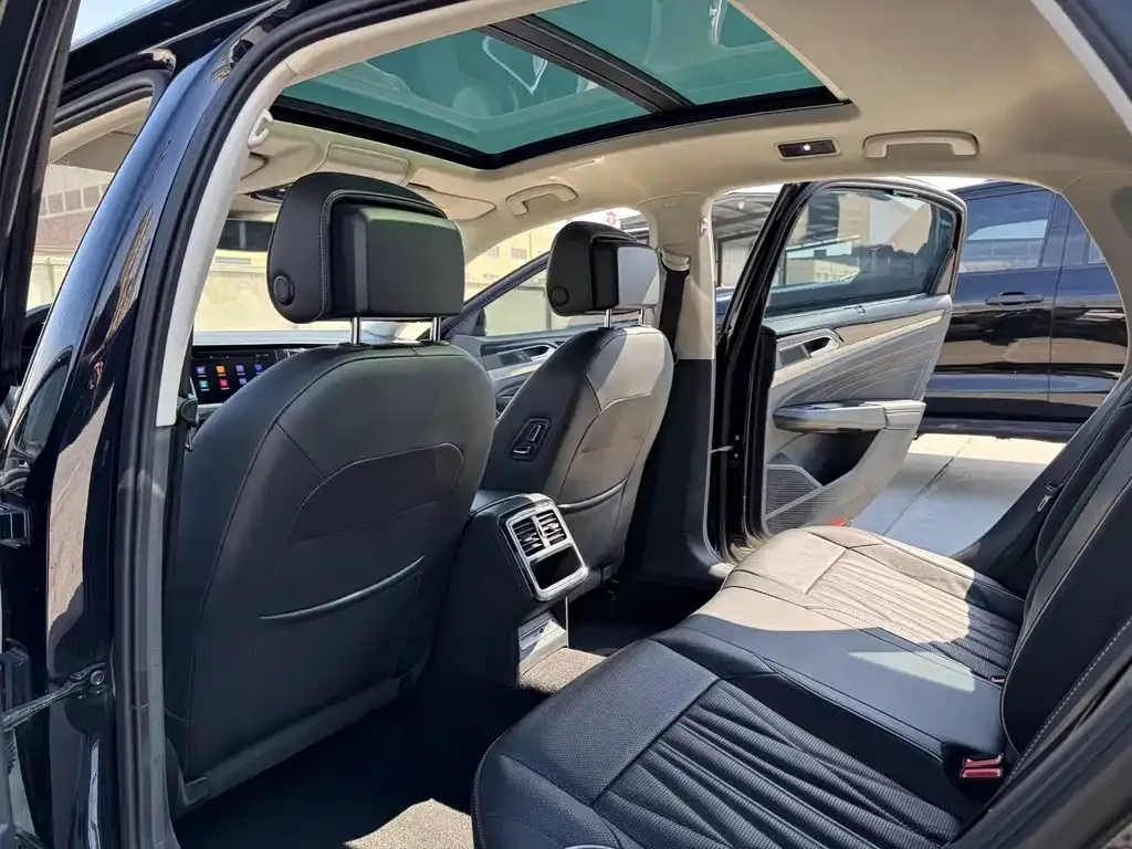 Volkswagen Passat — фото 3