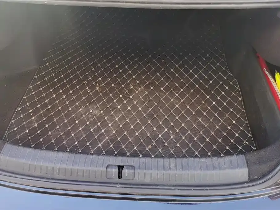 Volkswagen Passat — фото 9