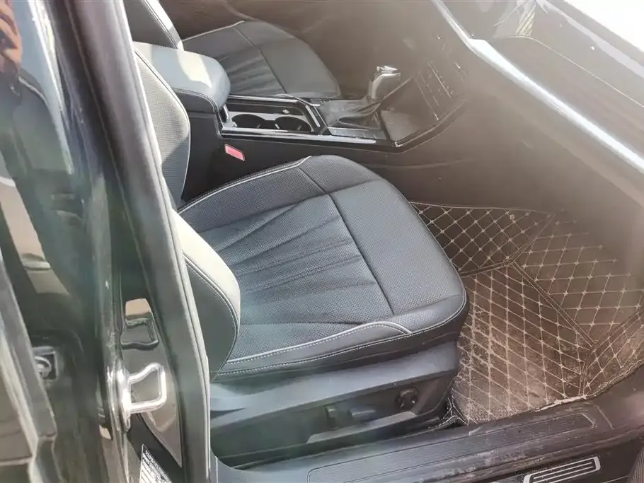 Volkswagen Passat — фото 4
