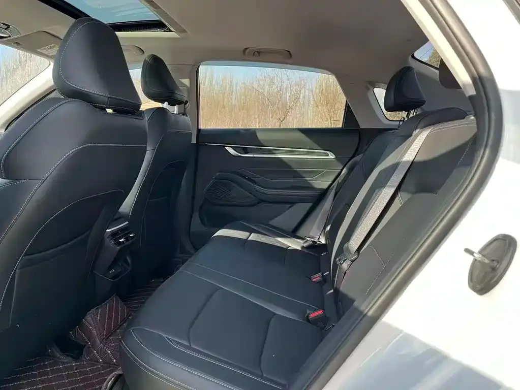 Geely Emgrand 2025 из CN, фото 8
