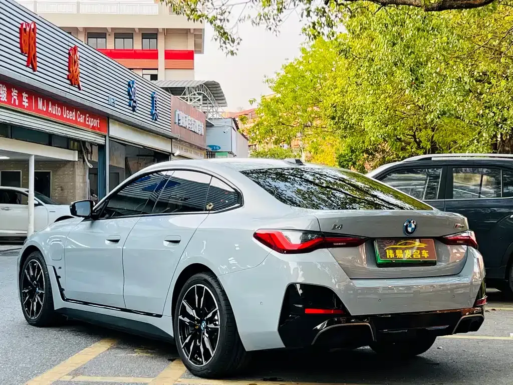 BMW i4 M 2025 из CN, фото 4