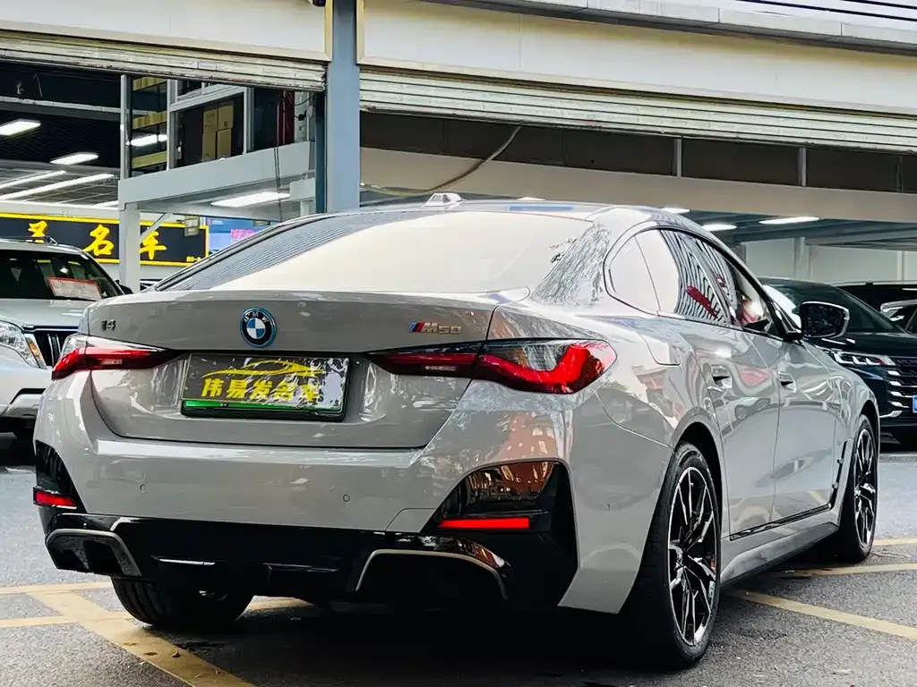 BMW i4 M 2025 из CN, фото 3