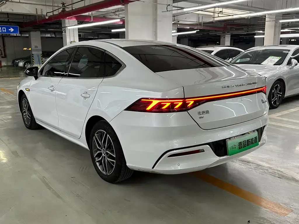 BYD Qin PLUS — фото 8