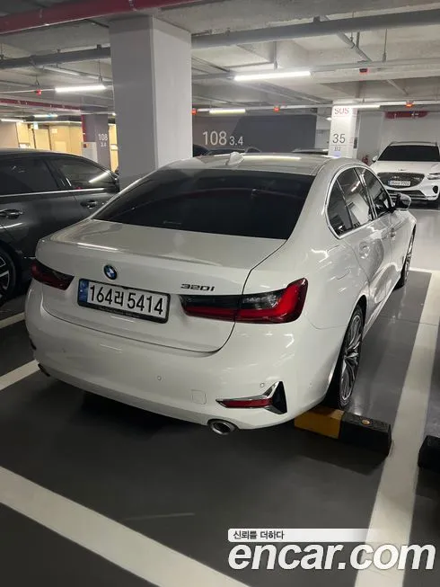 BMW 3-Series 2022 из KR, фото 3