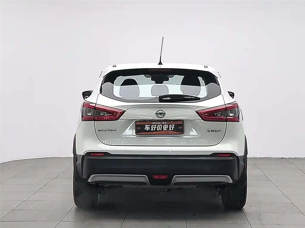 Nissan Qashqai — фото 4