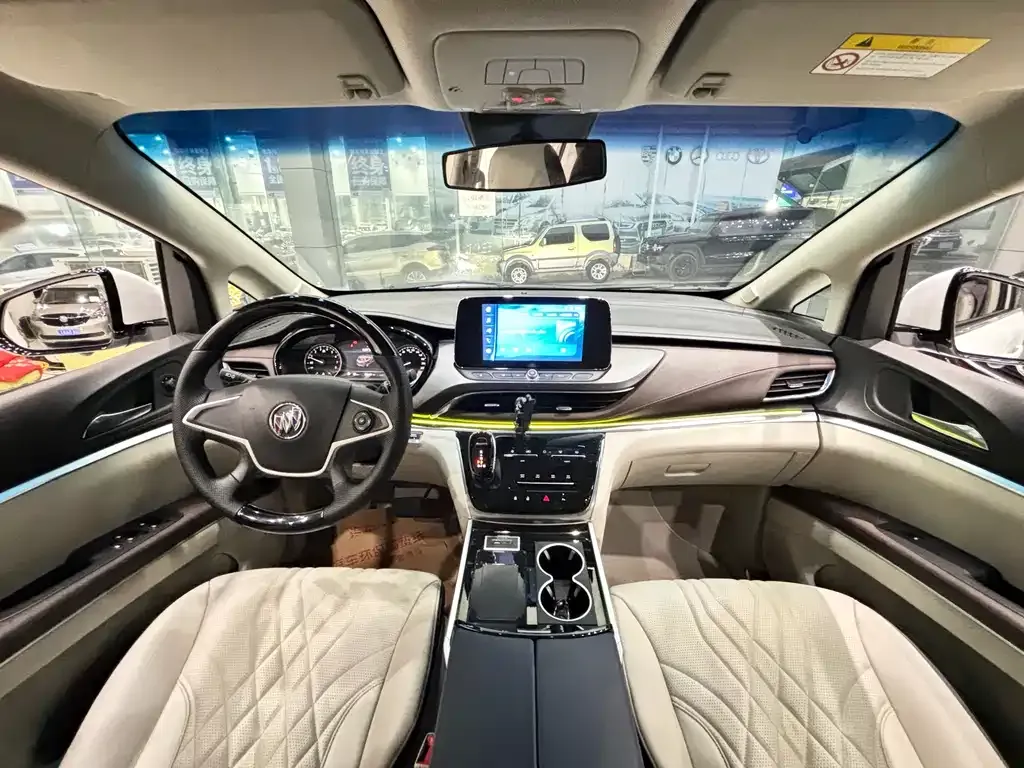 Buick GL8 2022 из CN, фото 10