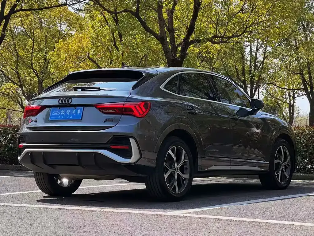 Audi Q3 Sportback — фото 6